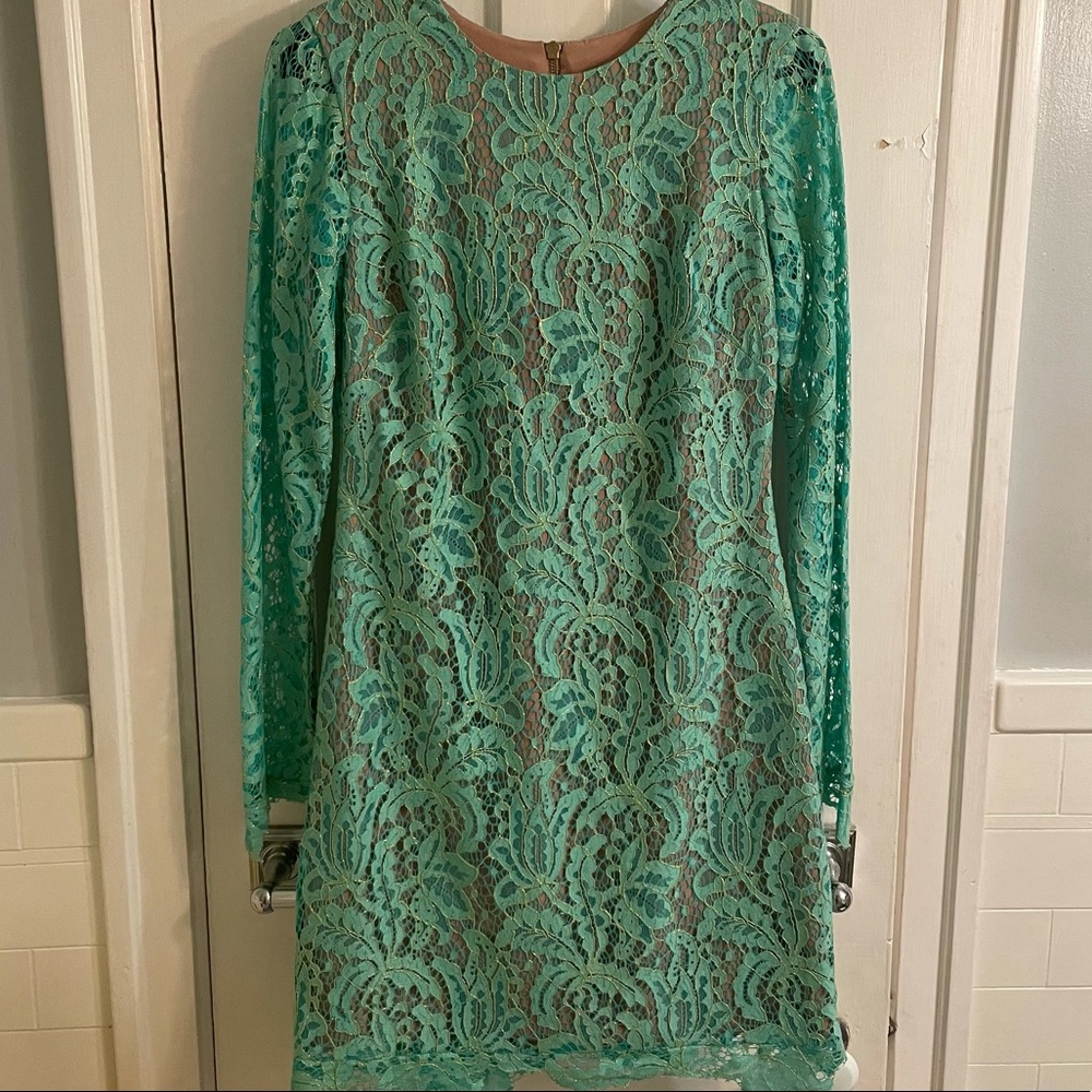 Dress The Population lace dress - long sleeve